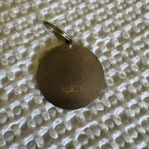 UNIVERSAL STUDIOS Keychain - Picture 2 of 2